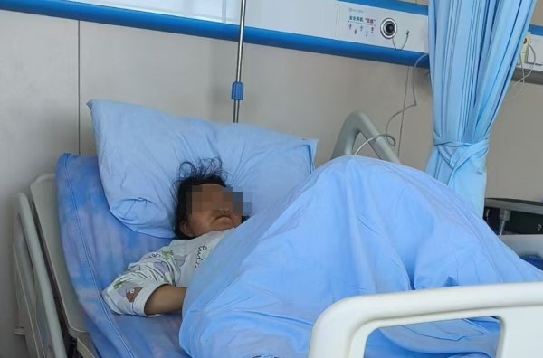 金港赢配资 患者两次住院期间被发错药、少发药，西昌市人民医院6人被问责