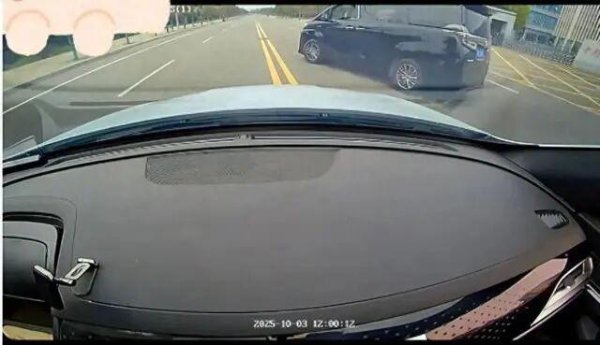 投牛策略 载客网约车被自称“公安局人员”多次别车！山西警方通报：已抓获